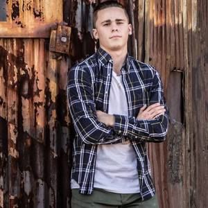 Meet your Posher, Colt